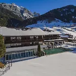 Ξενοδοχείο Happy Stubai Neustift im Stubaital
