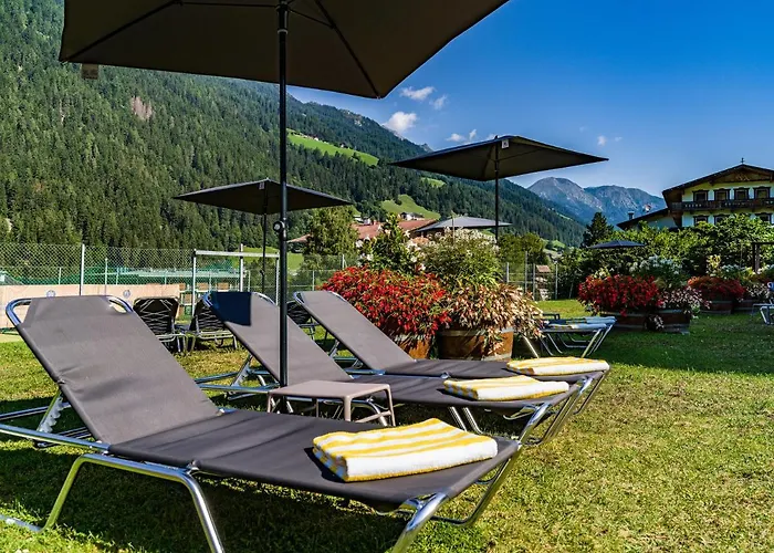 Hotel Happy Stubai 4*