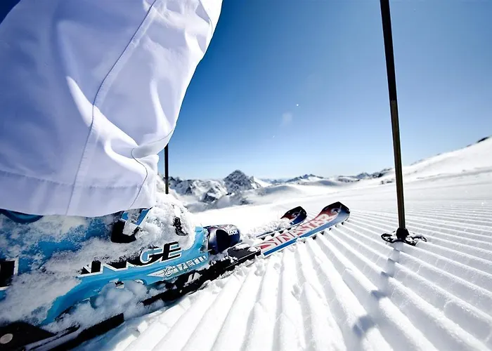 Отель Happy Stubai Нойштифт-им-Штубайталь