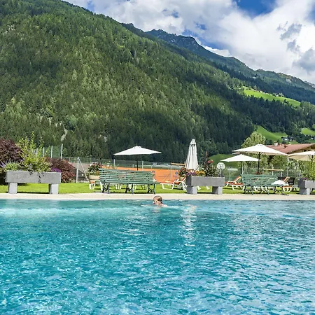 Happy Stubai Hotel