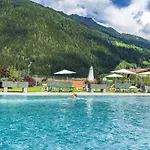 Happy Stubai Hotell